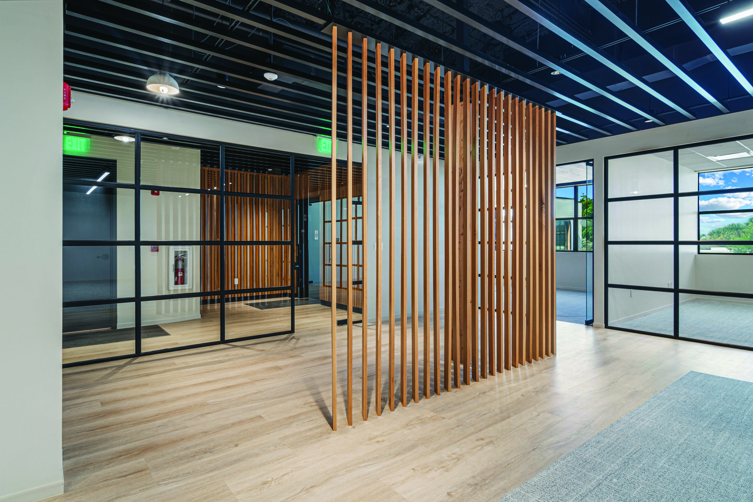 845-NORTH-RAILROAD-AVENUE-200-33401-006